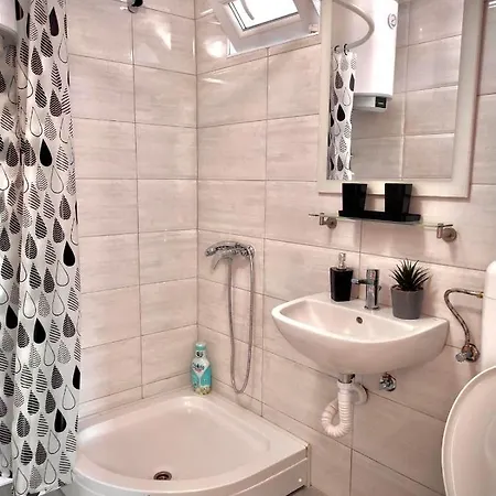 Perla Apartament *